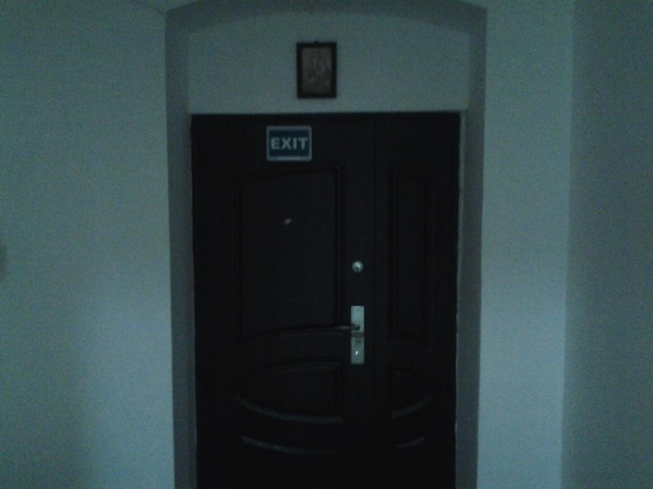 Leyla Hostel ブラショフ エクステリア 写真