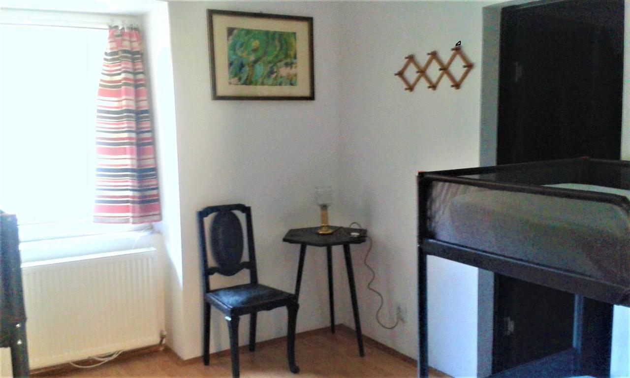Leyla Hostel ブラショフ エクステリア 写真